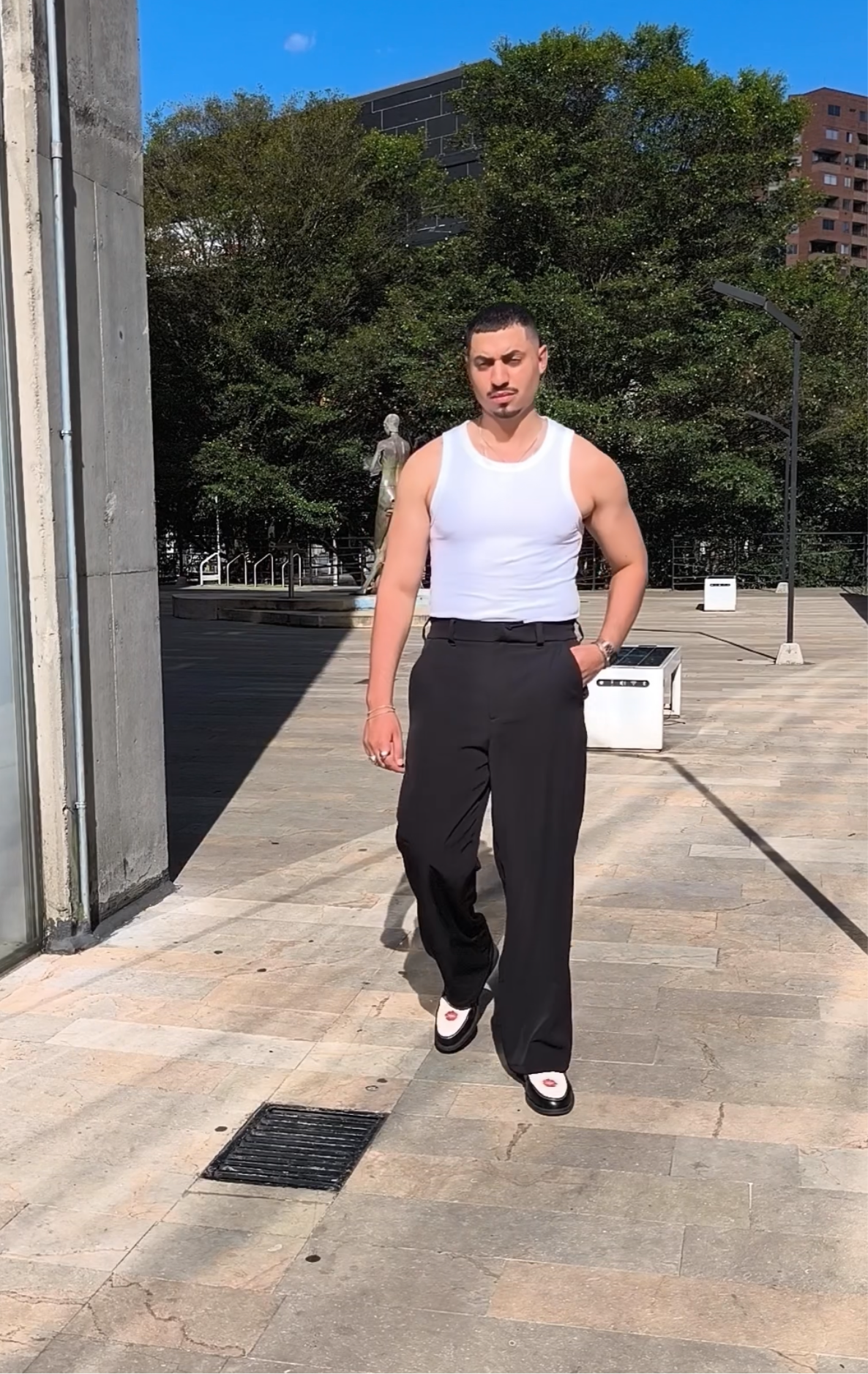 ‘BASE’ TANK TOP